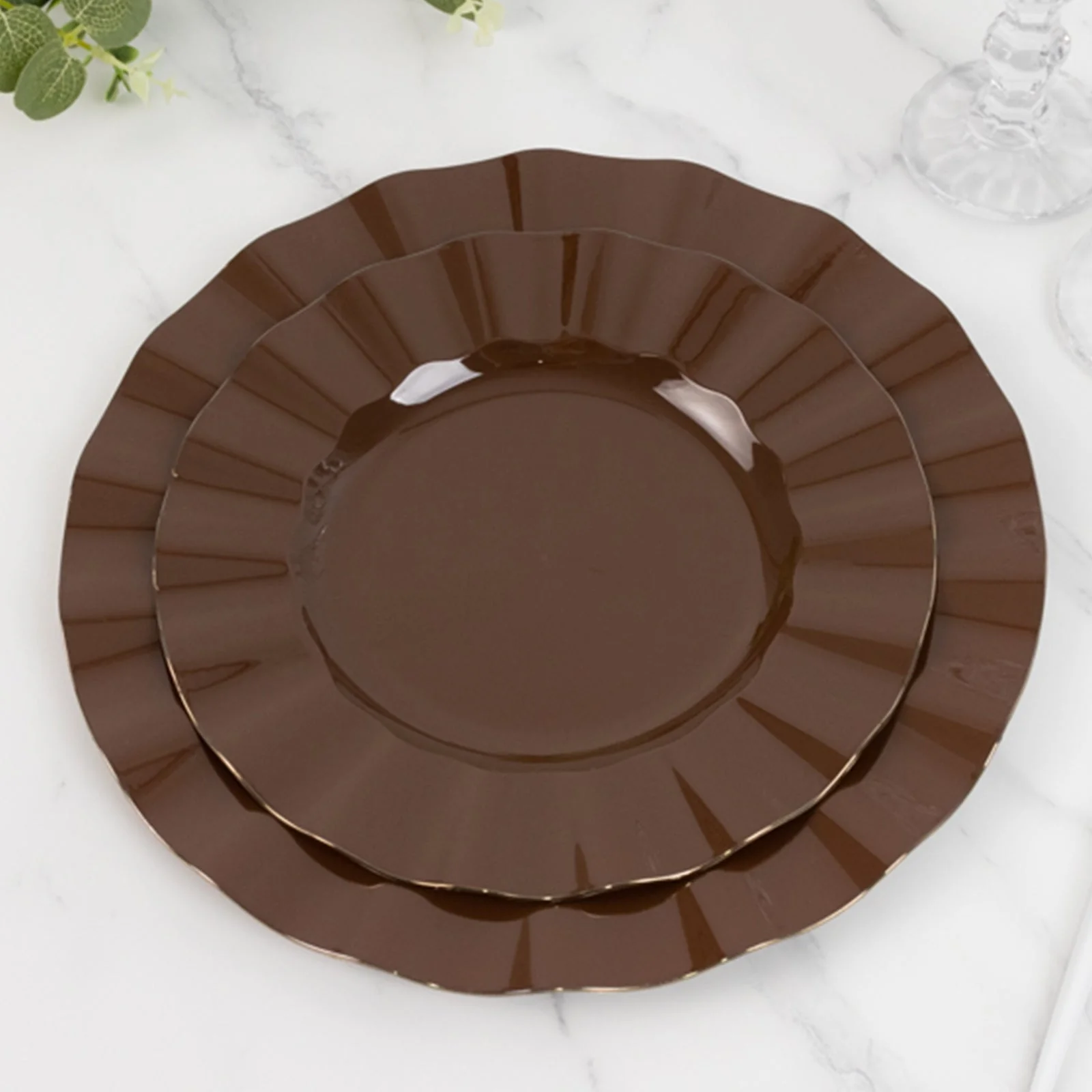 10-Pack Plastic 9" Round Dinner Plates in Cinnamon Brown Ruffled Rim with Gold Edging - Sturdy Disposable Dinnerware - Image 7