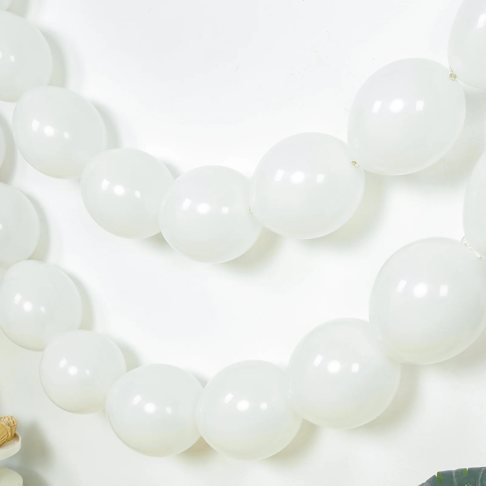 100 Pcs Biodegradable Link Balloons 10" Matte Pastel White, Latex Quick Linking Balloons for Balloon Chains, Garland, Arch, Backdrop & Wall Decor - Image 10