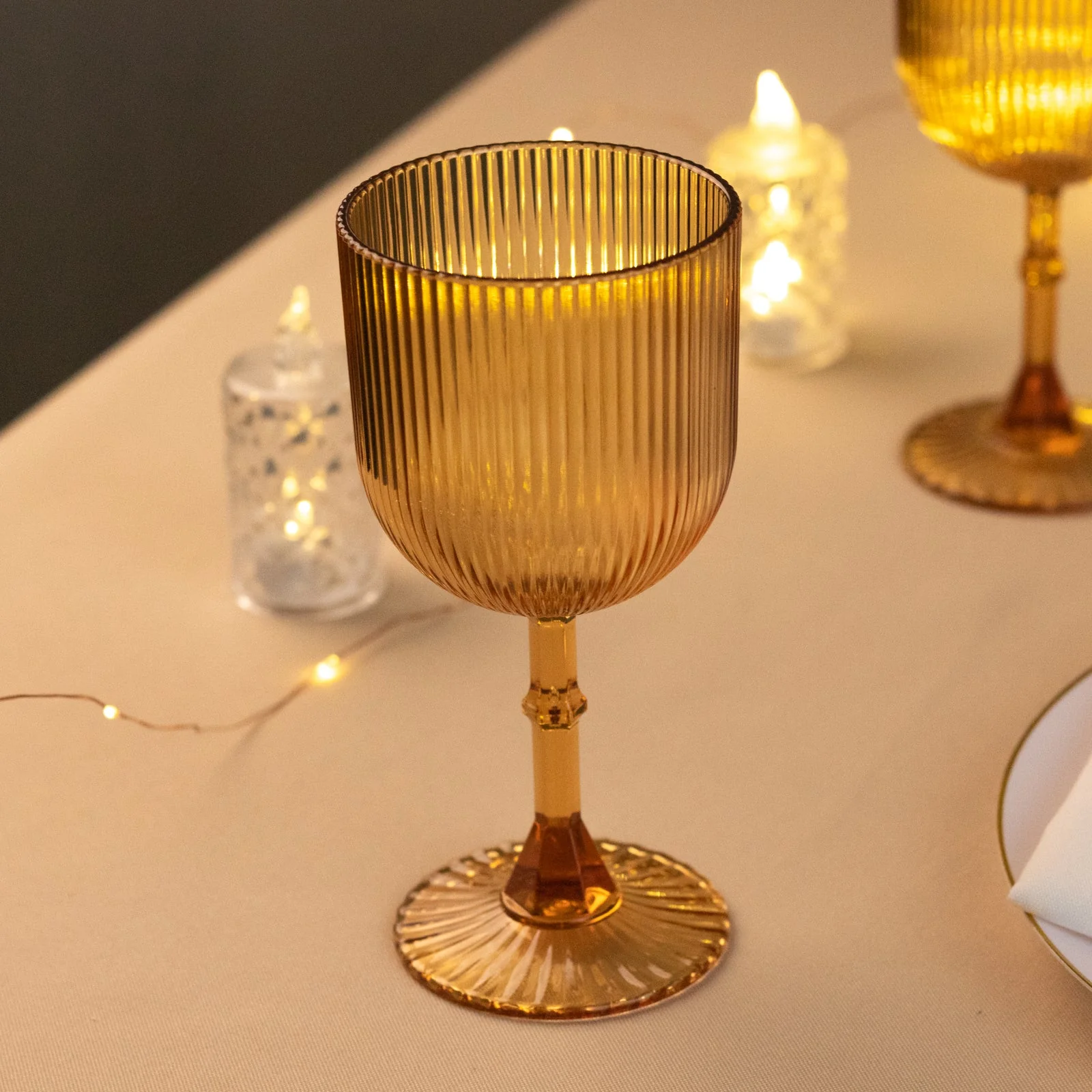 12-Pack Plastic Goblets Amber Gold Vintage Ribbed Pattern - Reusable Shatterproof Glassware 9oz - Image 6