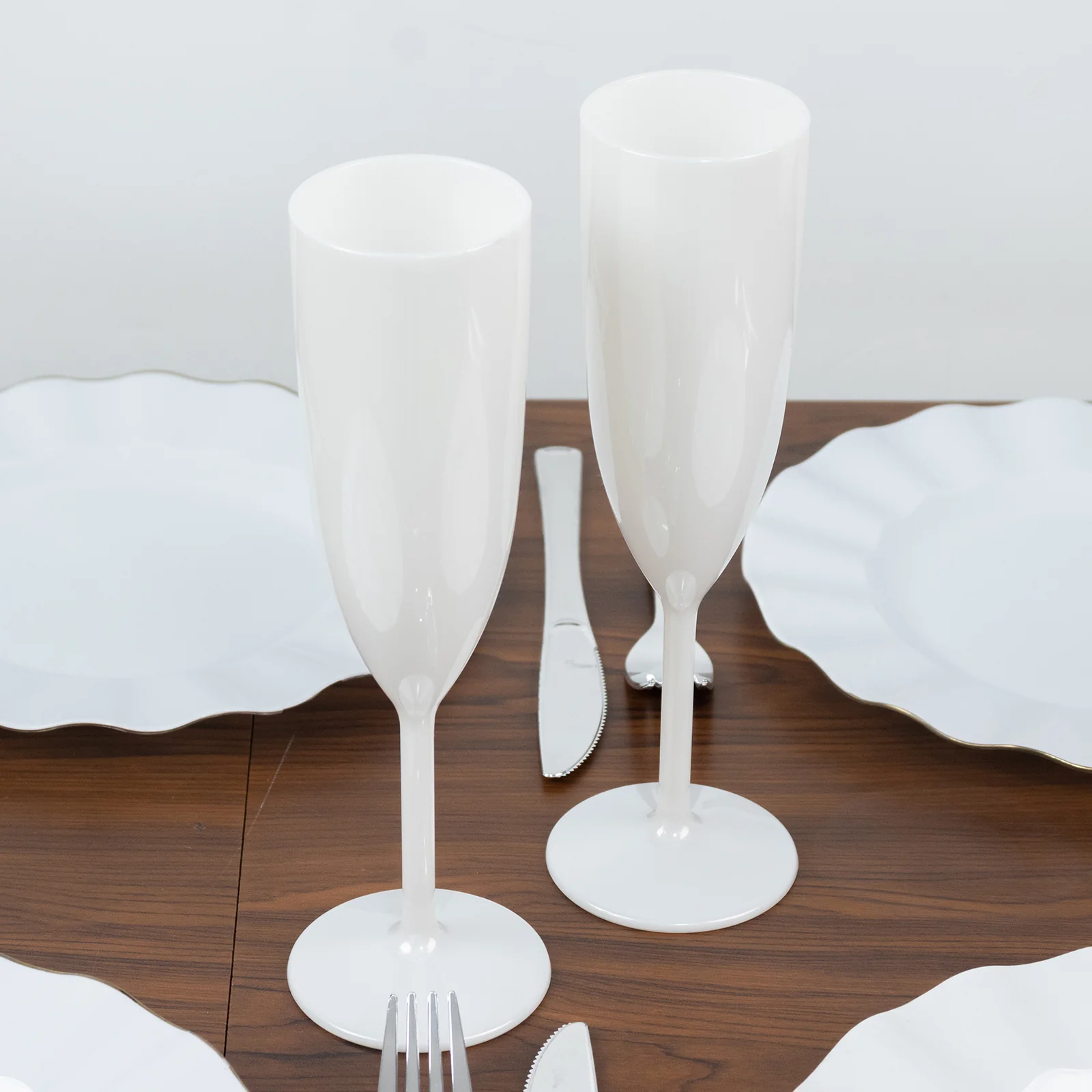 Shatterproof Champagne Flutes – 12 Reusable 6oz Pearl White Plastic Toasting Glasses for Celebrations & Special Occasions - Image 6