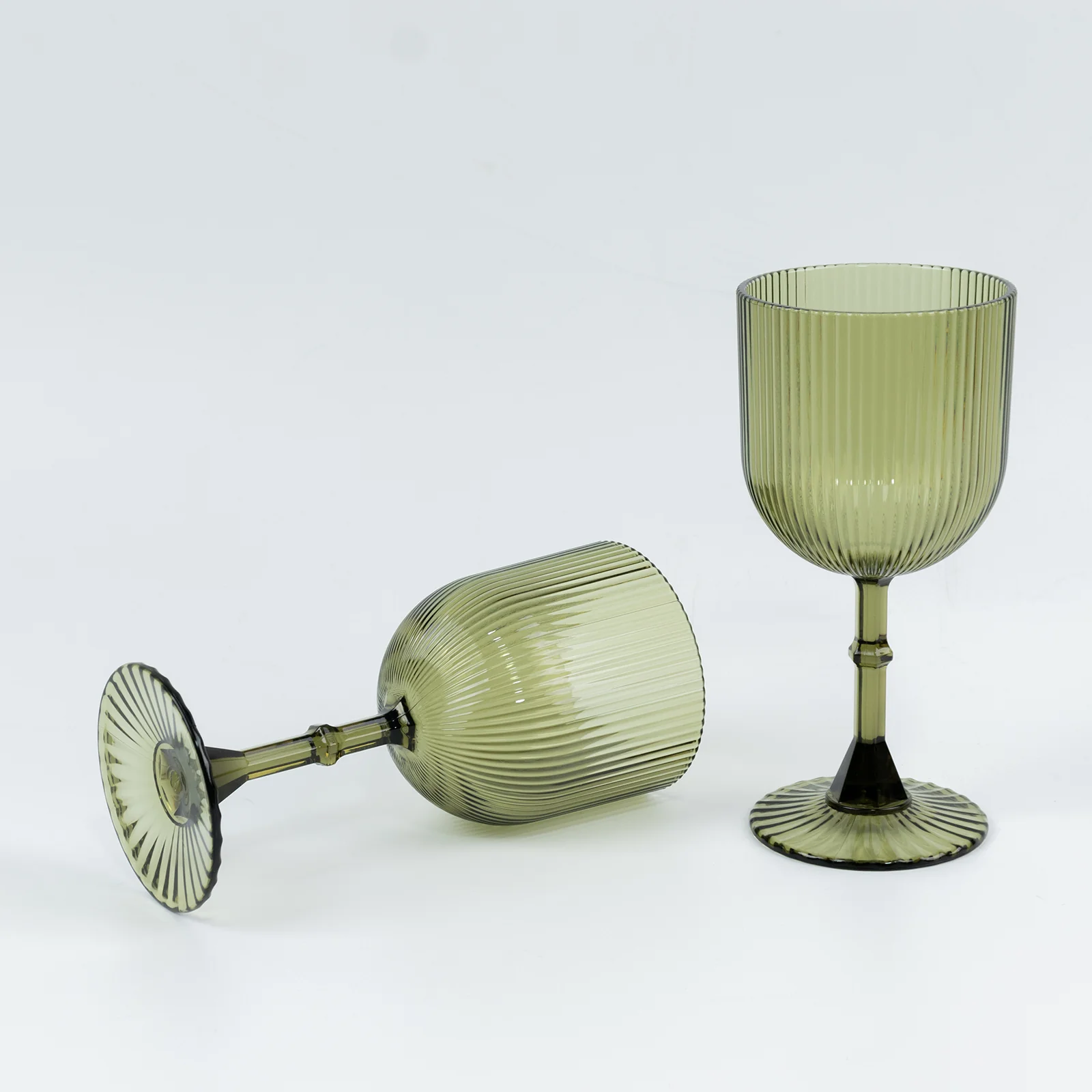 12-Pack Plastic Goblets Dusty Sage Green Vintage Ribbed Pattern - Transparent Reusable Shatterproof Glassware 9oz - Image 8