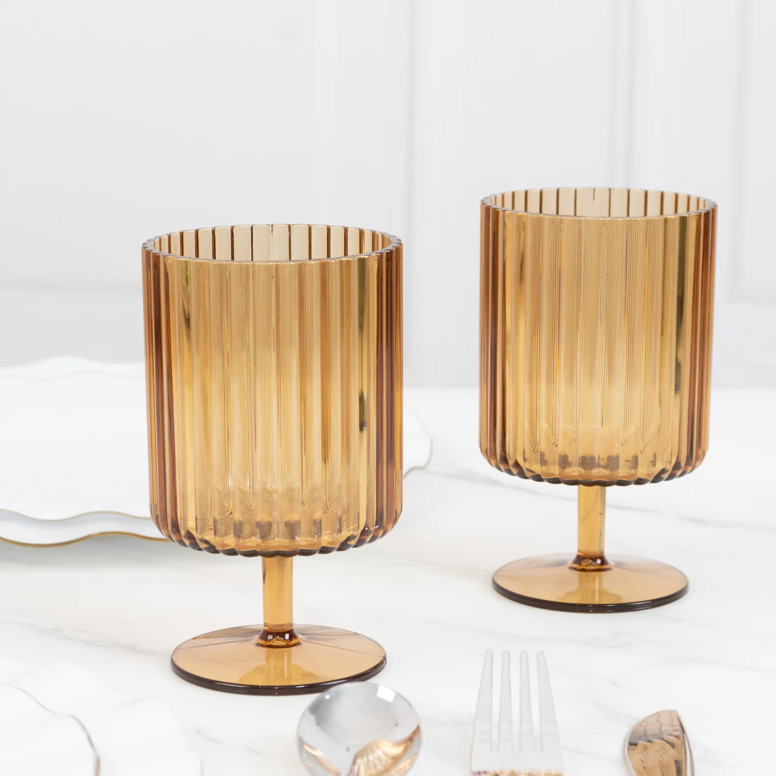 12-Pack Plastic Goblets Amber Gold Vintage Ribbed Pattern Short Stem - Reusable Wine Glasses 12oz - Image 8