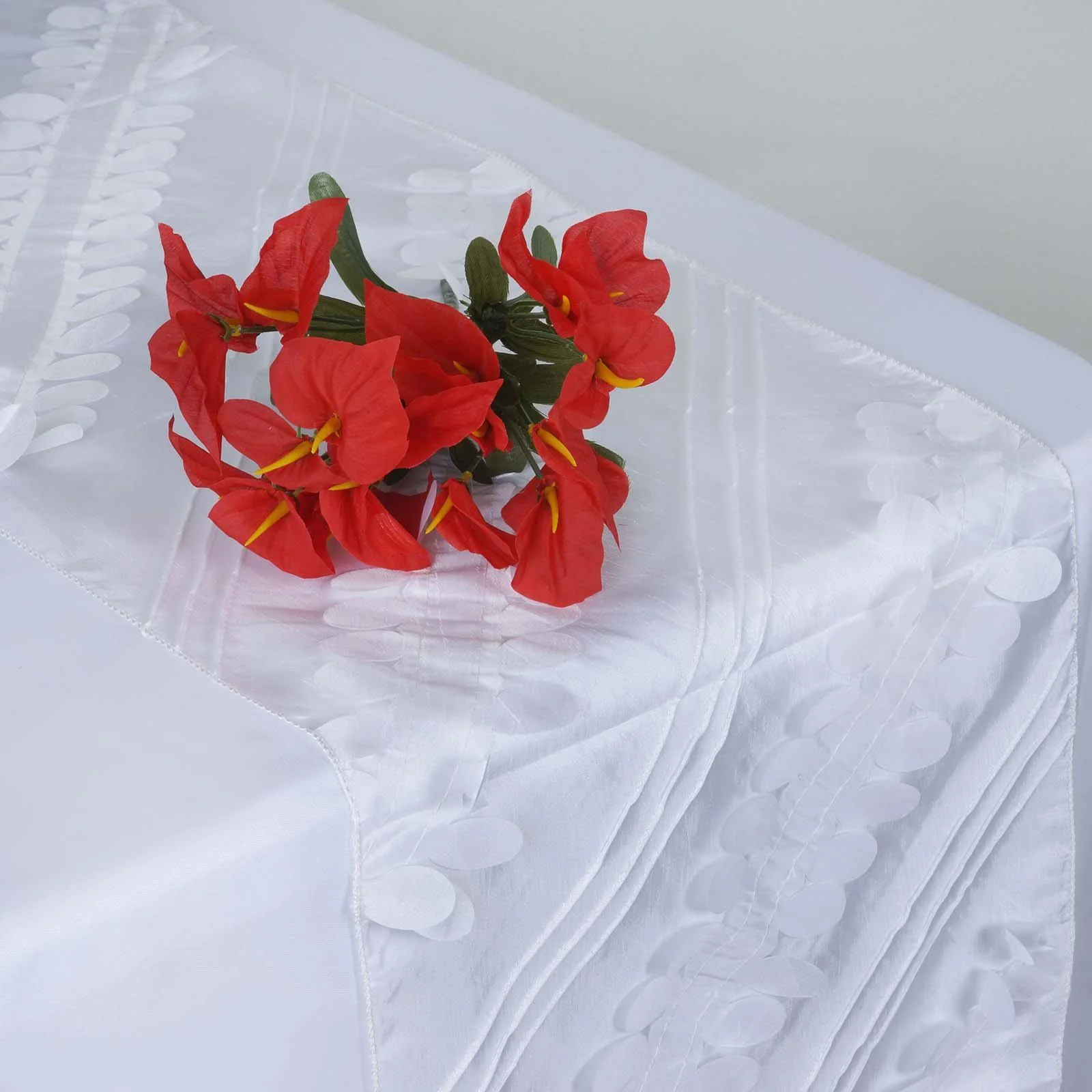 14"x108" White Premium Taffeta Table Runner