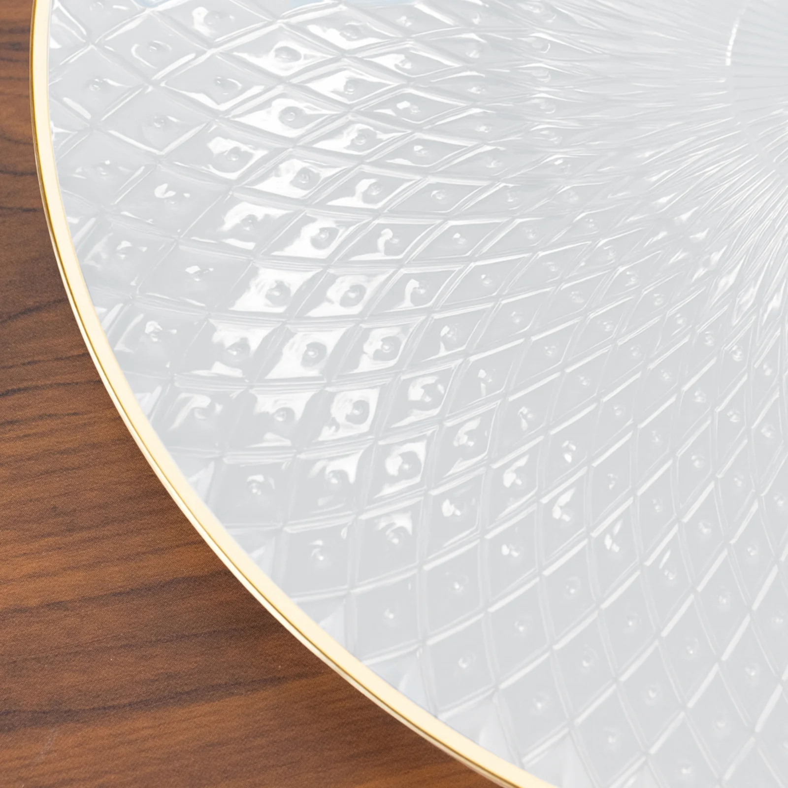 20-Pack Round Pearl White Plastic Dinner Plates – 10" Radial Diamond-Cut Pattern Gold Rim Party Plates, Durable Disposable Tableware - Image 8