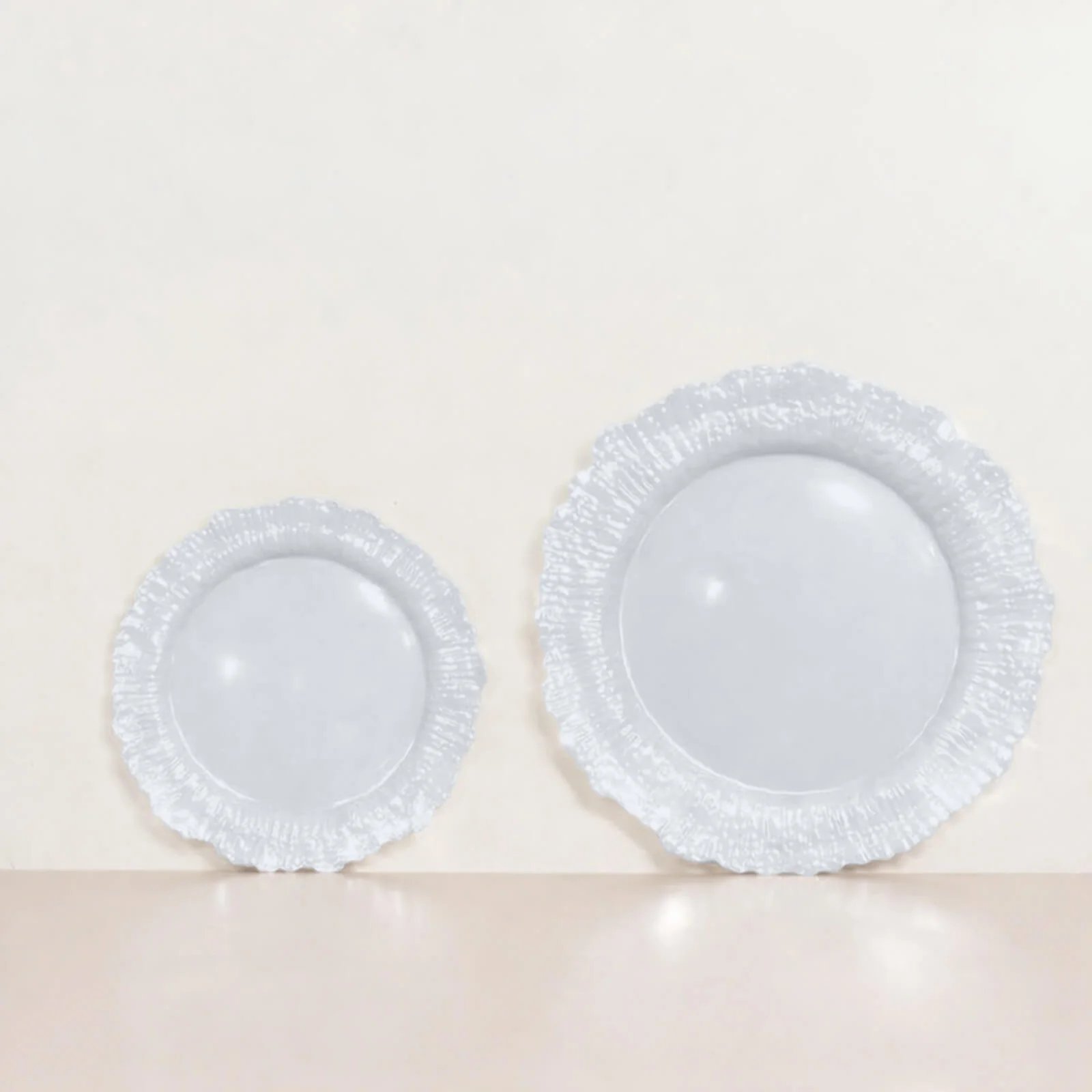 20 Pack 7" Plastic Dessert Plates – Pearl White Reef Design, Appetizer and Salad Party Plates – Elegant Disposable Tableware - Image 7