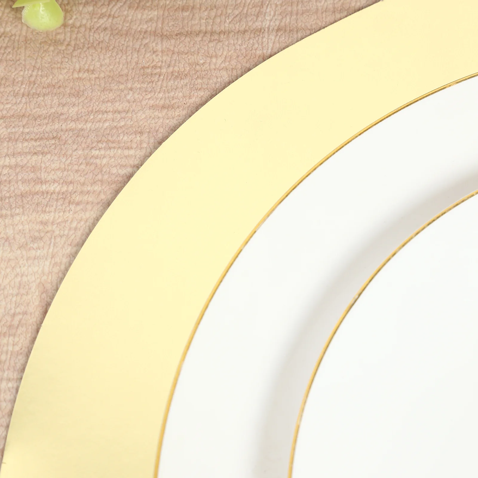 50 Pack Round Disposable Table Placemats 13" Gold – Cardboard Charger Plates for Catering & Special Events, 128 GSM - Image 7