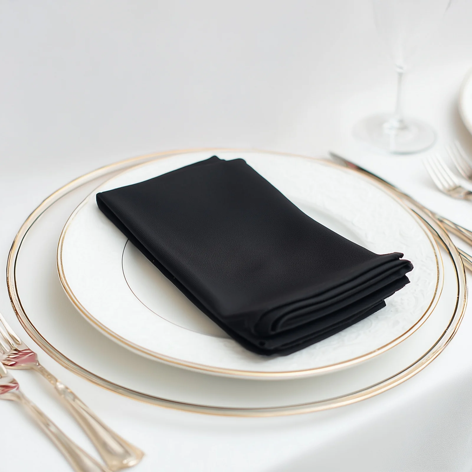 5 Pack Black Scuba Napkins – 17"x17", Wrinkle-Free & Stain Resistant Cloth Napkins - Image 3