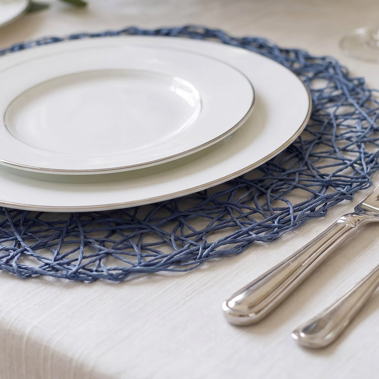 6-Pack Table Placemats Woven Fiber Design Denim Blue Round - Disposable Mats for Dining and Events 15" - Image 8