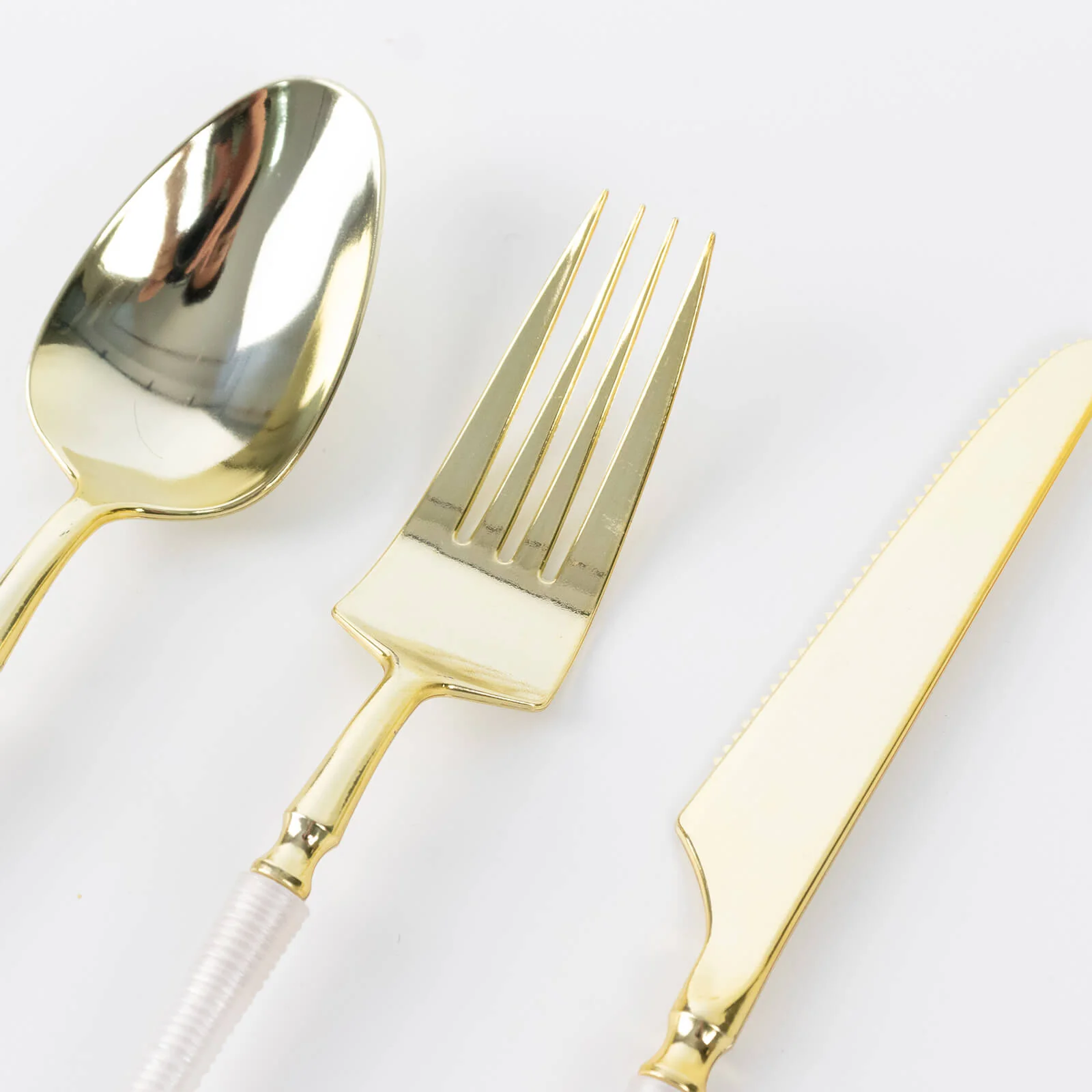 60 Pcs Plastic Cutlery Set Gold with White Handle, Heavy Duty Disposable Fork Spoon Knife Combo, Modern Minimalist Style - Image 5