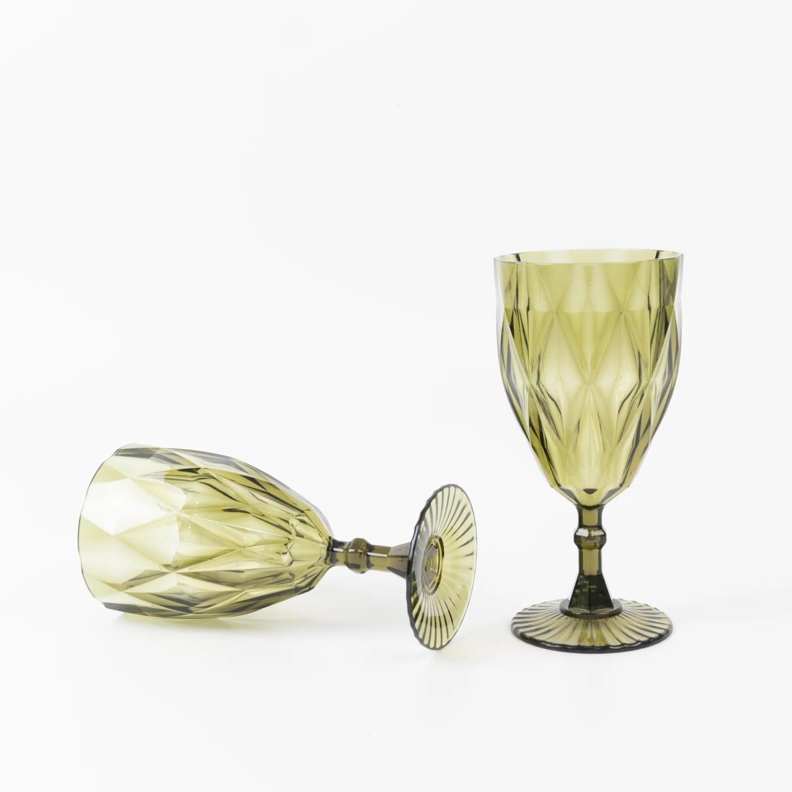 12 Pack Vintage Diamond Cut Plastic Goblets – Dusty Sage Green 11oz Reusable Wine & Beverage Glasses - Image 6
