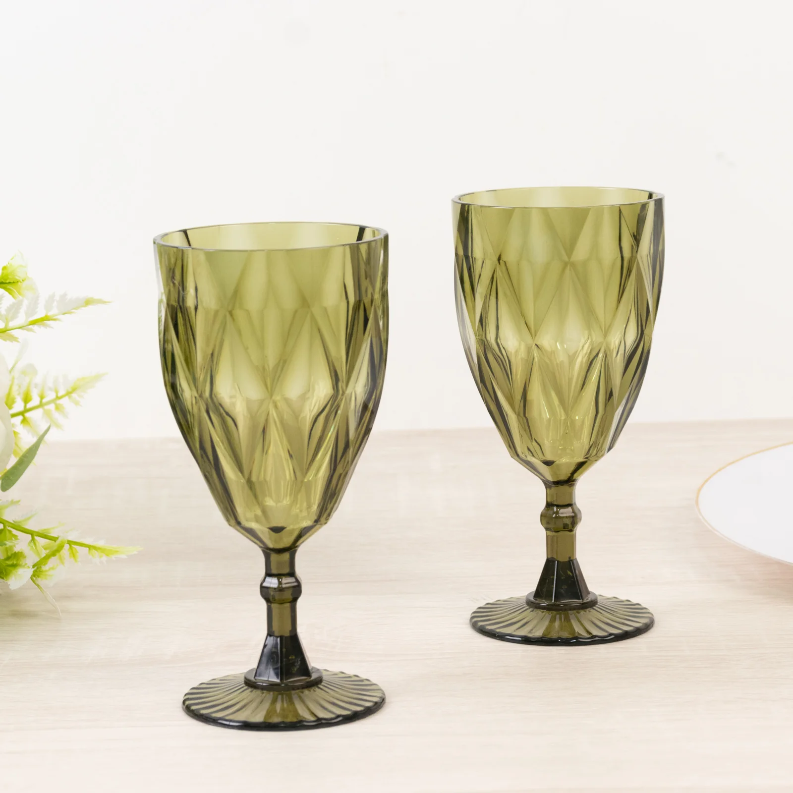 12 Pack Vintage Diamond Cut Plastic Goblets – Dusty Sage Green 11oz Reusable Wine & Beverage Glasses - Image 8