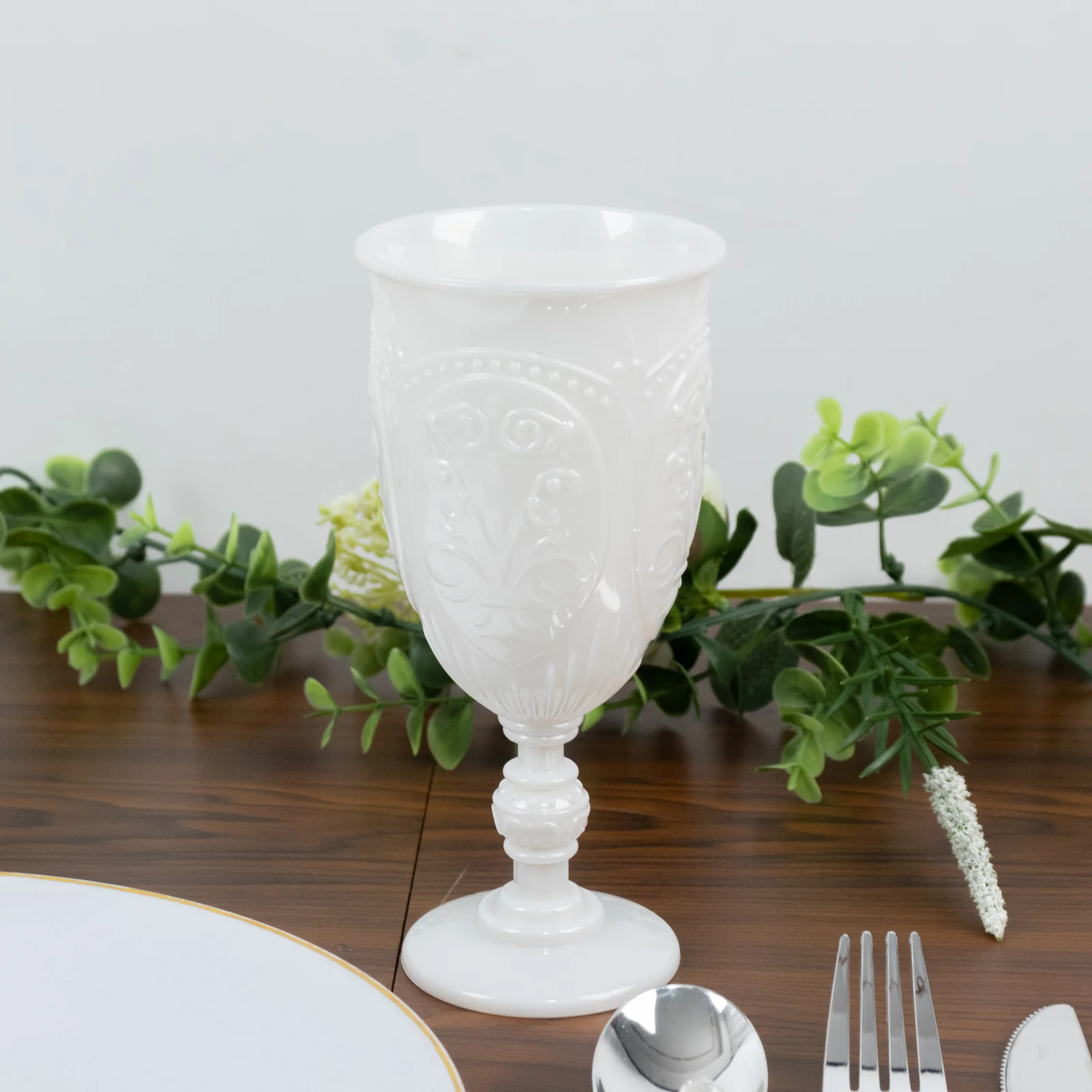 24-Pack Plastic Wine Glasses 10oz – Pearl White Vintage Goblets with Retro Embossed Design, Elegant Drinkware - 7" Tall - Image 5