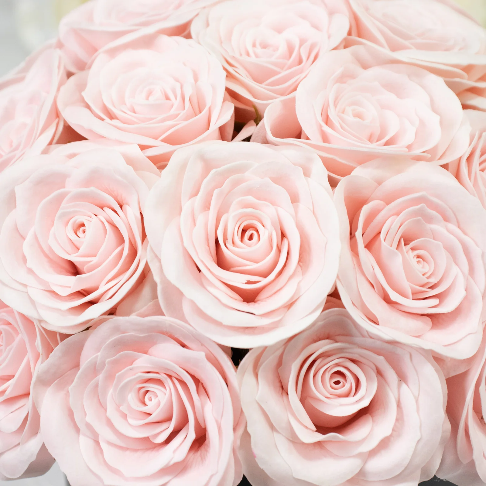 Blush Prearranged Rose Centerpiece Arrangement, 27pcs Roses with Black Round Gift Box - Image 7