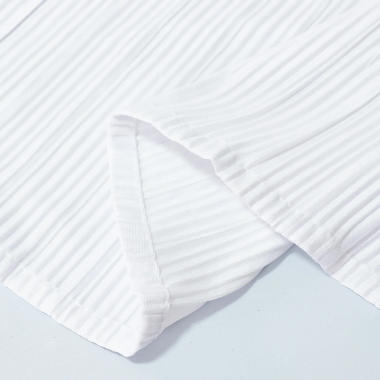 Accordion Pleated Scuba Tablecloth 120" Round White – Wrinkle Free & Stain Resistant Textured Table Linen - Image 7