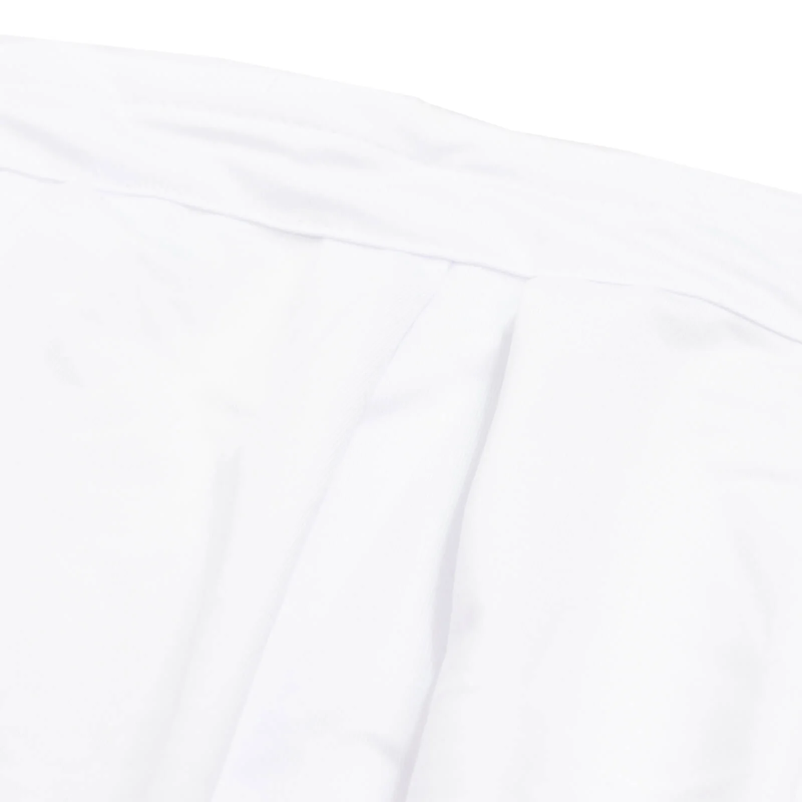 Portable Scuba Stage Skirt White Shirred Pleated Stage Cover for Wedding & Event Platforms - Wrinkle-Free, Stain Resistant - 24"x20ft - Image 4