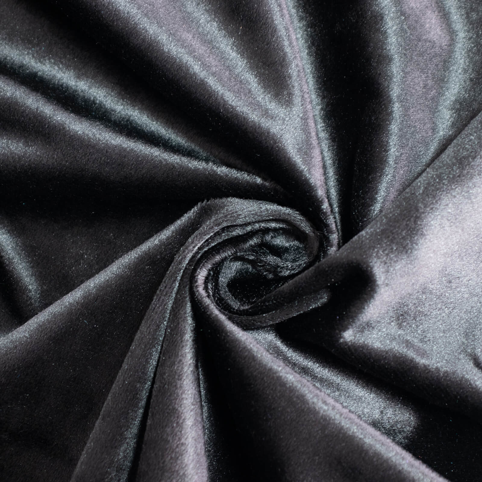 Premium Velvet 132" Round Tablecloth Black - Reusable & Soft Table Cover - Image 8