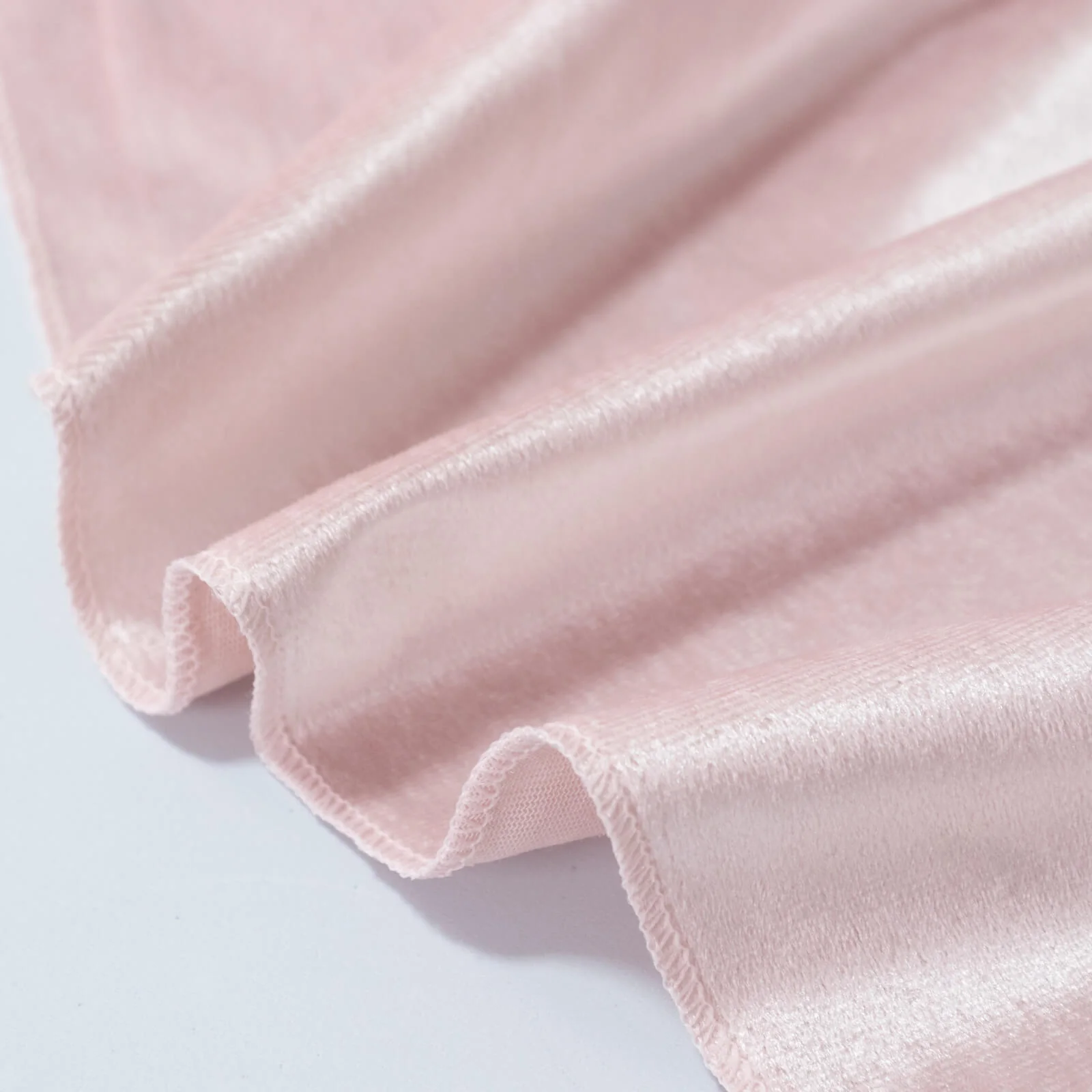 Premium Velvet 132" Round Tablecloth Blush - Reusable & Soft Table Cover - Image 7