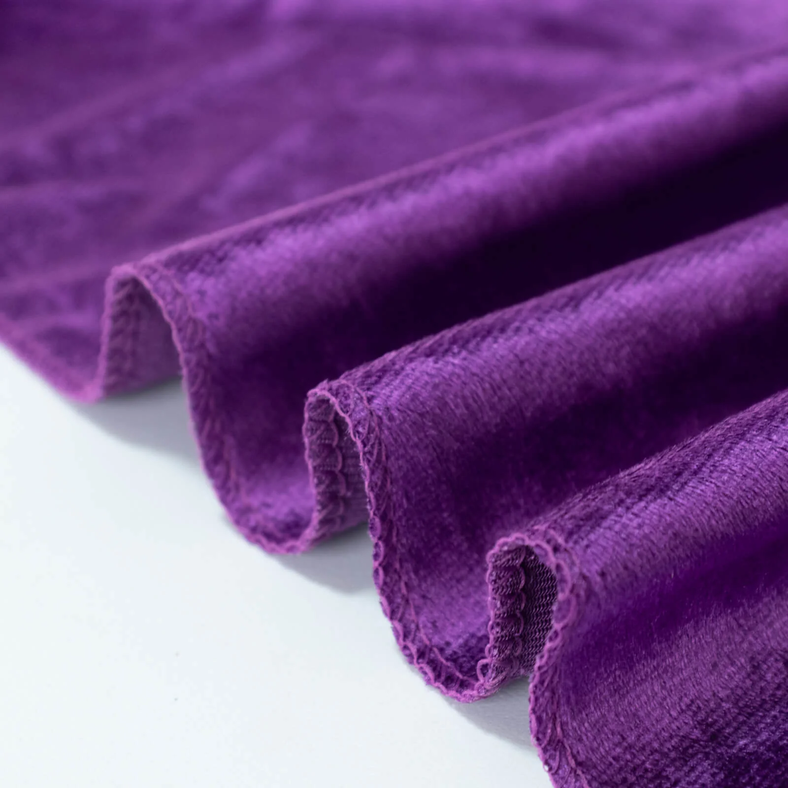 Premium Velvet 132" Round Tablecloth Purple - Reusable & Soft Table Cover - Image 7