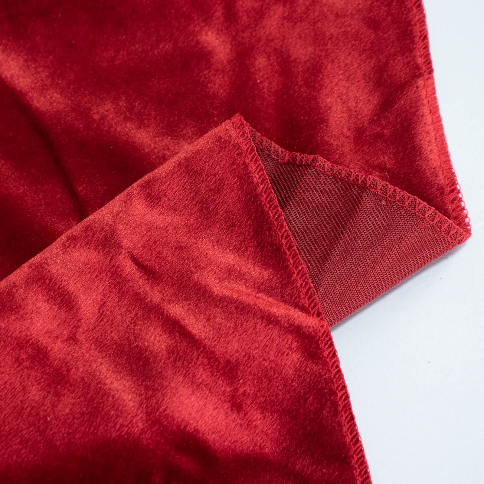 Premium Velvet 132" Round Tablecloth Red - Reusable & Soft Table Cover - Image 6