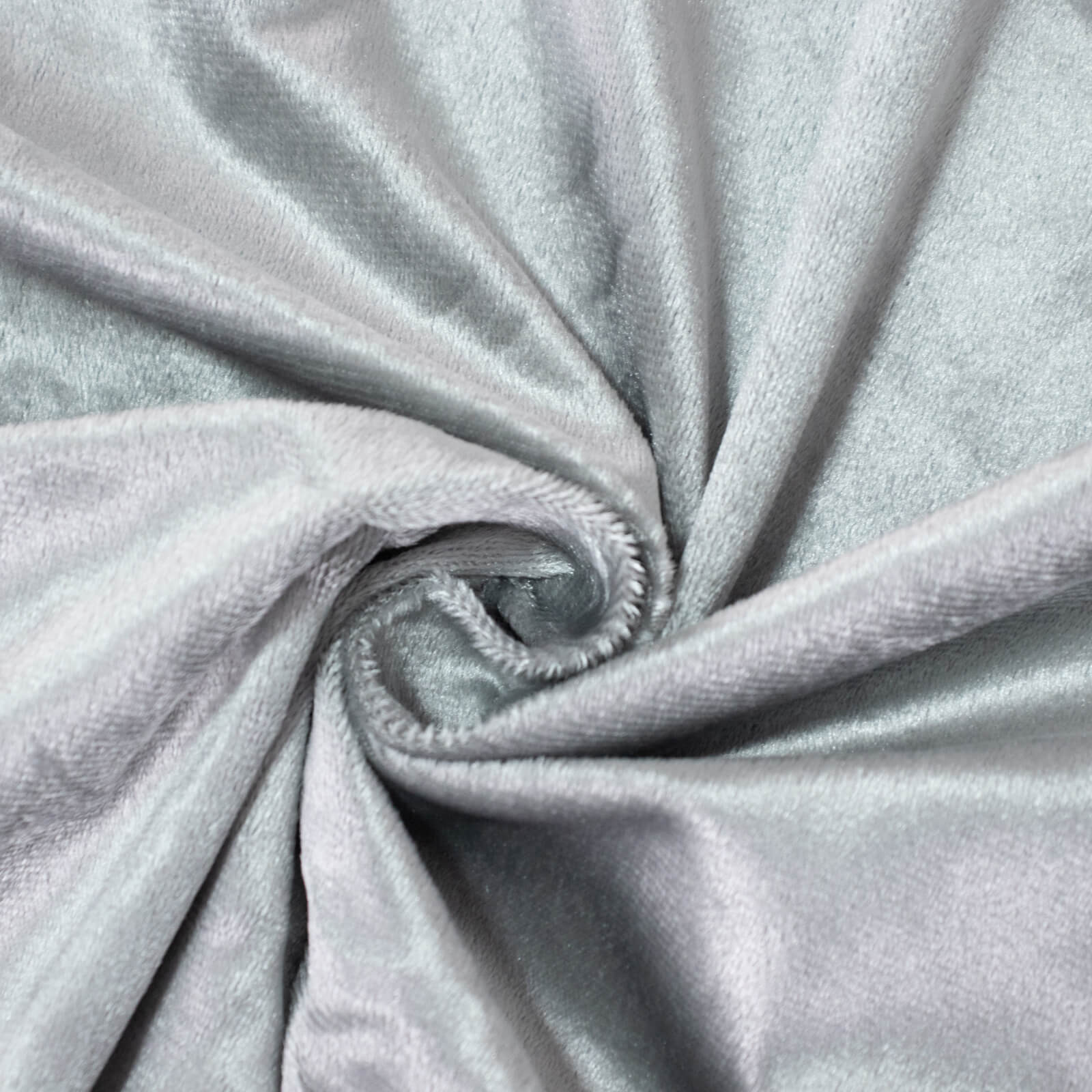 Premium Velvet 132" Round Tablecloth Silver - Reusable & Soft Table Cover - Image 8